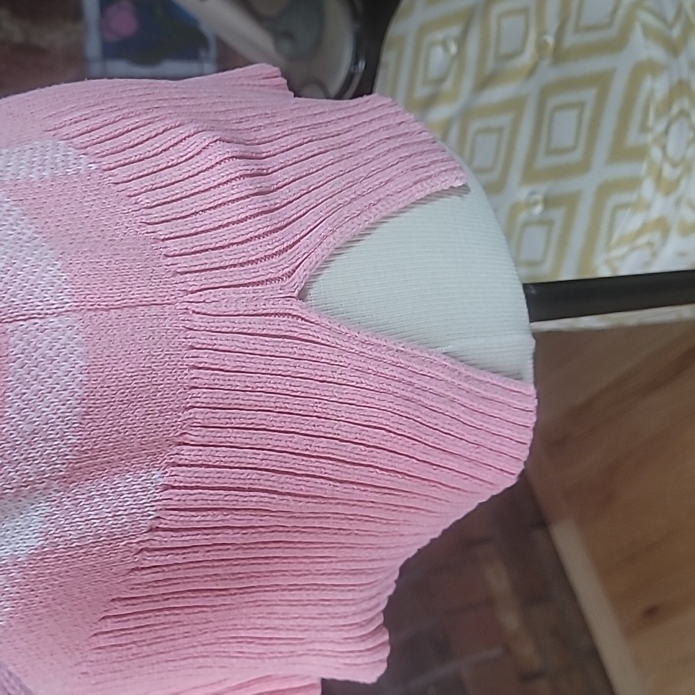 Pink and white mock neck sweater ribbed flare sleeves no tags see measurements - Picture 5 of 14